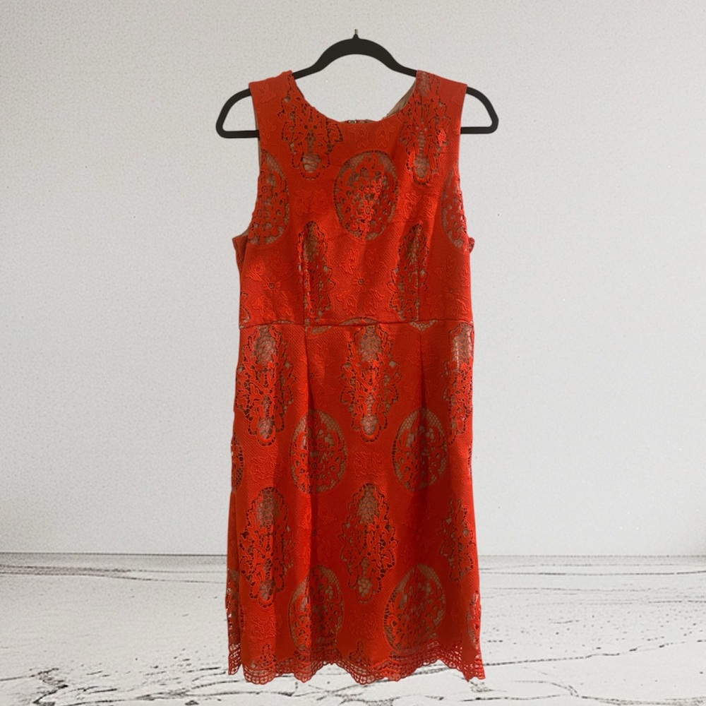 Gianni Bini Elegant Orange/Red Sleeveless Lace Dress